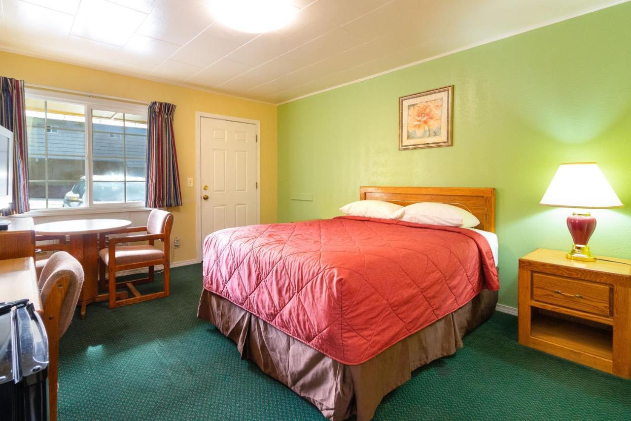 Roseburg Inn Ngoại thất bức ảnh