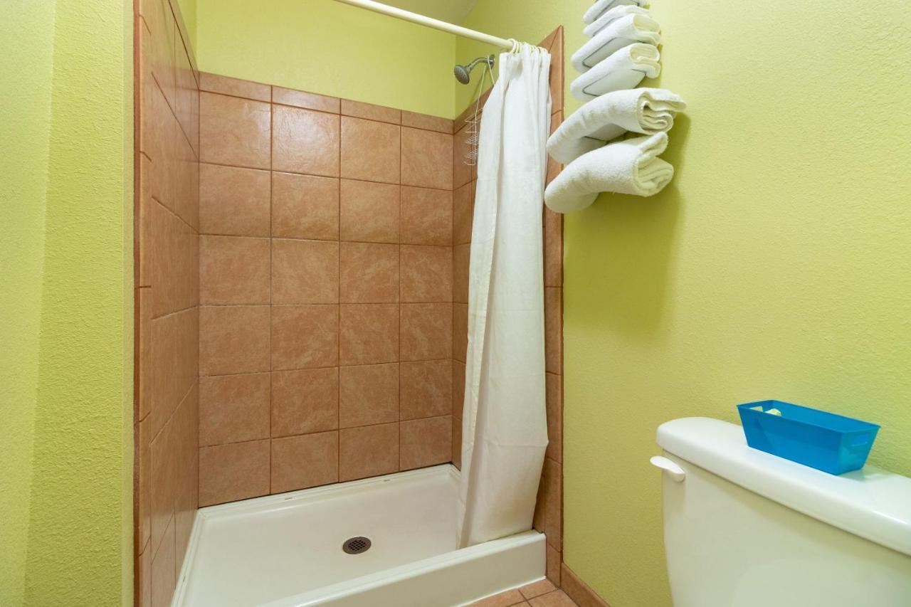 Roseburg Inn Ngoại thất bức ảnh